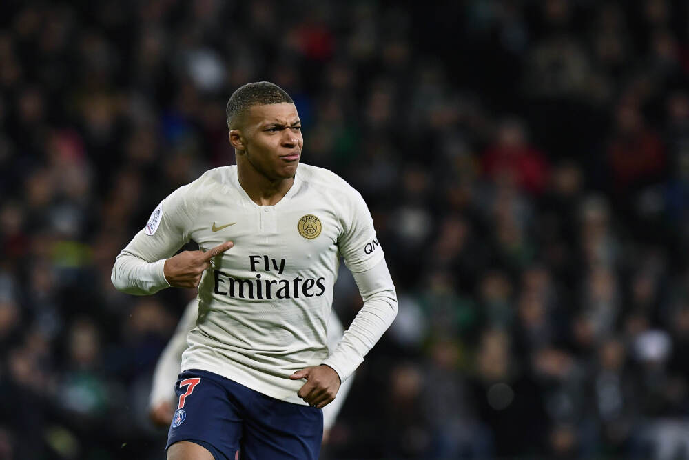 宗馥莉重新出任宏胜集团法定代表人 管理层同步调整